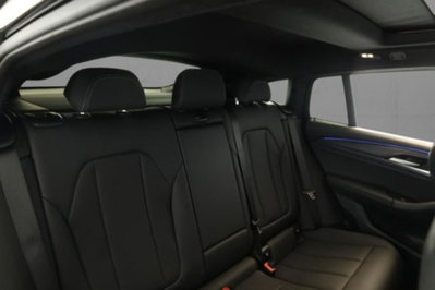 BMW X4 xDrive30d 48V Msport (8)