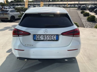 Mercedes-Benz Classe A Sedan 200 d 4p. Sport (7)