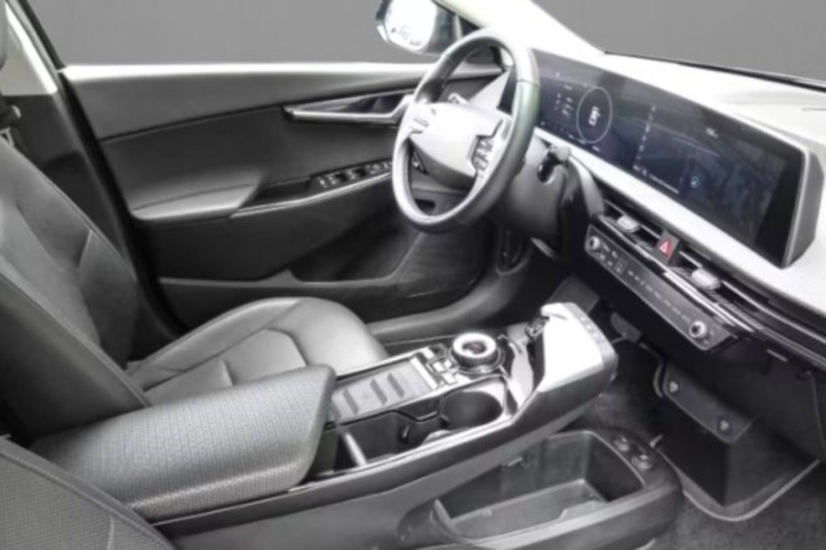 Kia EV6 77,4 kWh Air awd (4)