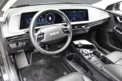 Kia EV6 77,4 kWh Air awd (5)