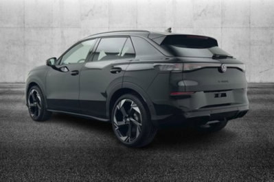 Volkswagen T-Roc 1.5 etsi R-Line 150cv dsg (4)