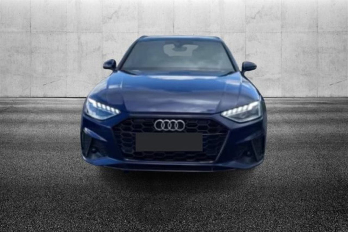 Audi A4 Avant 40 TDI S tronic S line edition