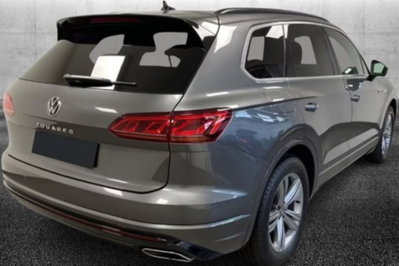 Volkswagen Touareg 3.0 V6 TDI SCR (2)