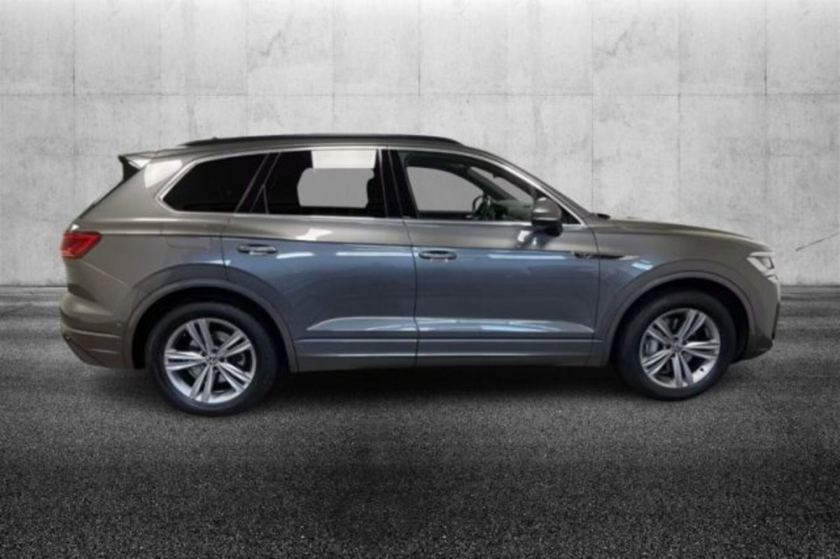 Volkswagen Touareg 3.0 V6 TDI SCR (3)