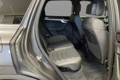 Volkswagen Touareg 3.0 V6 TDI SCR (6)