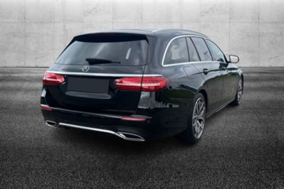 Mercedes-Benz Classe E Station Wagon 220 d Mild hybrid Auto Exclusive (2)