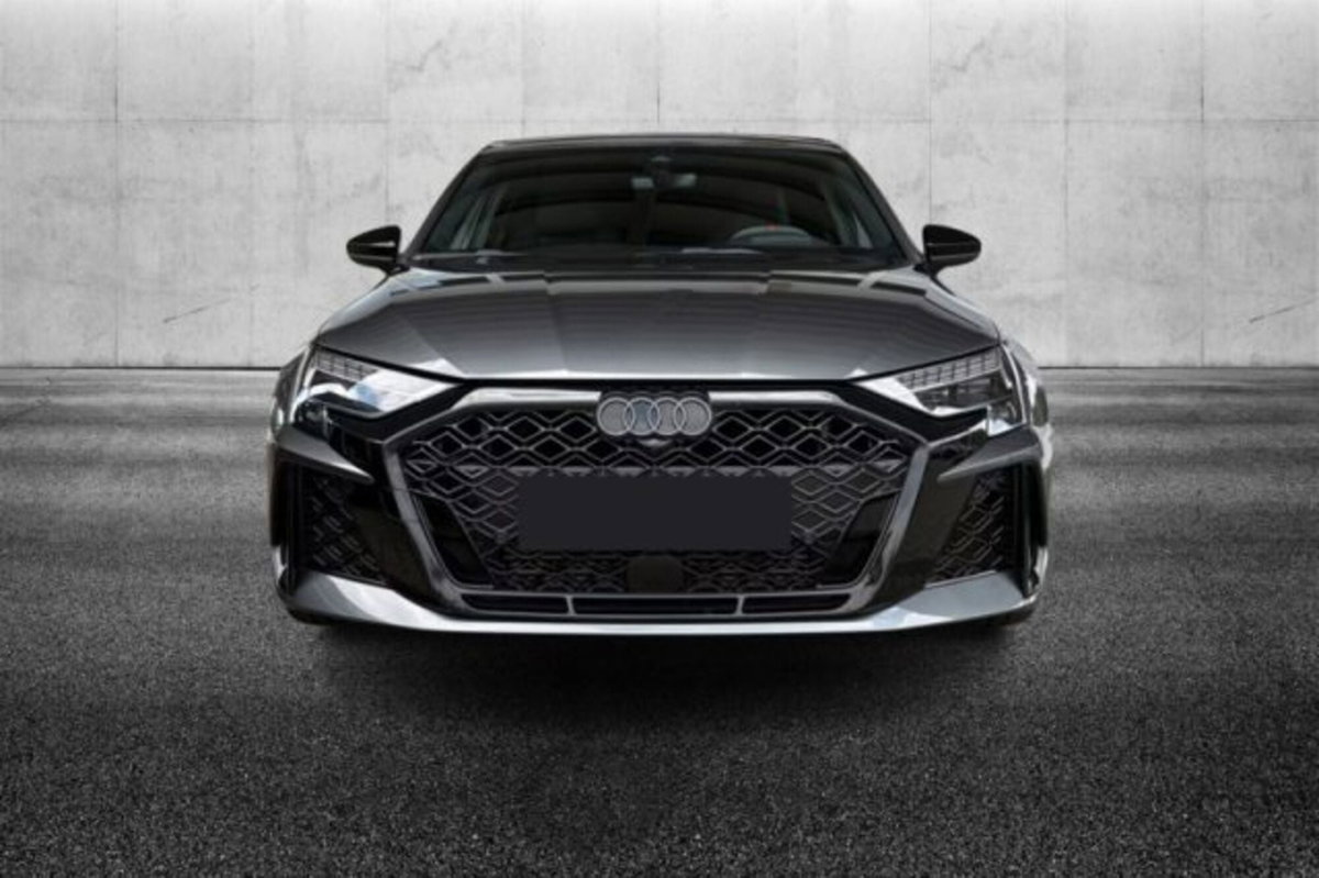 Audi RS 3 Sportback 3 TFSI quattro S tronic (4)