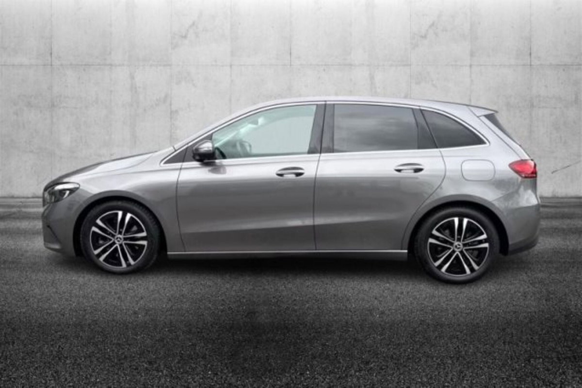 Mercedes-Benz Classe B 220 d Automatic Sport (3)