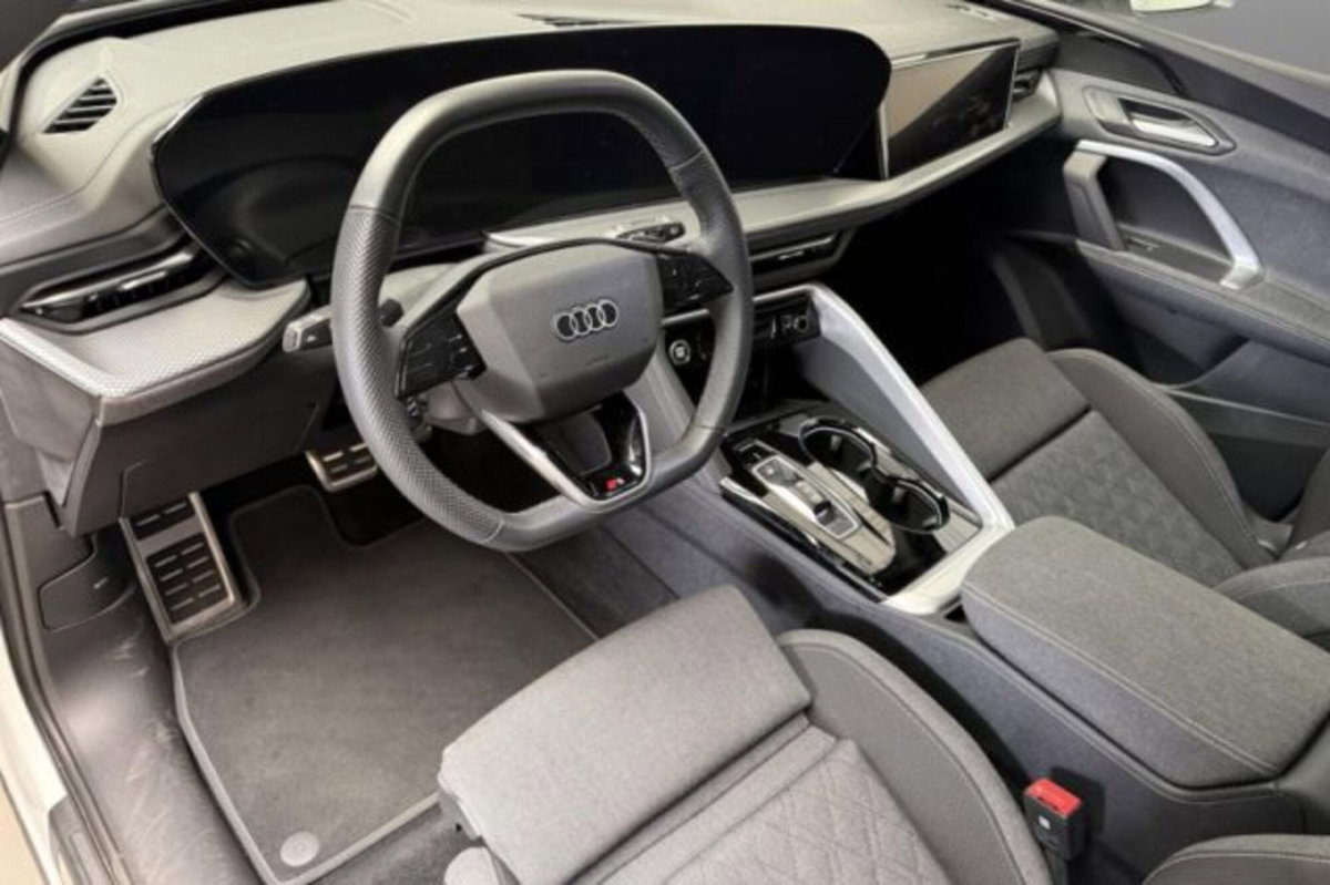 Audi Q5 40 2.0 tdi mhev 12V S line quattro s-tronic (6)