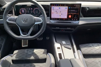 Volkswagen Passat 2.0 tdi scr R-Line 150cv dsg (6)