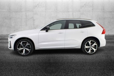 Volvo XC60 B4 automatico Plus Dark (5)