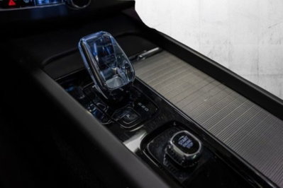 Volvo XC60 B4 automatico Plus Dark (8)