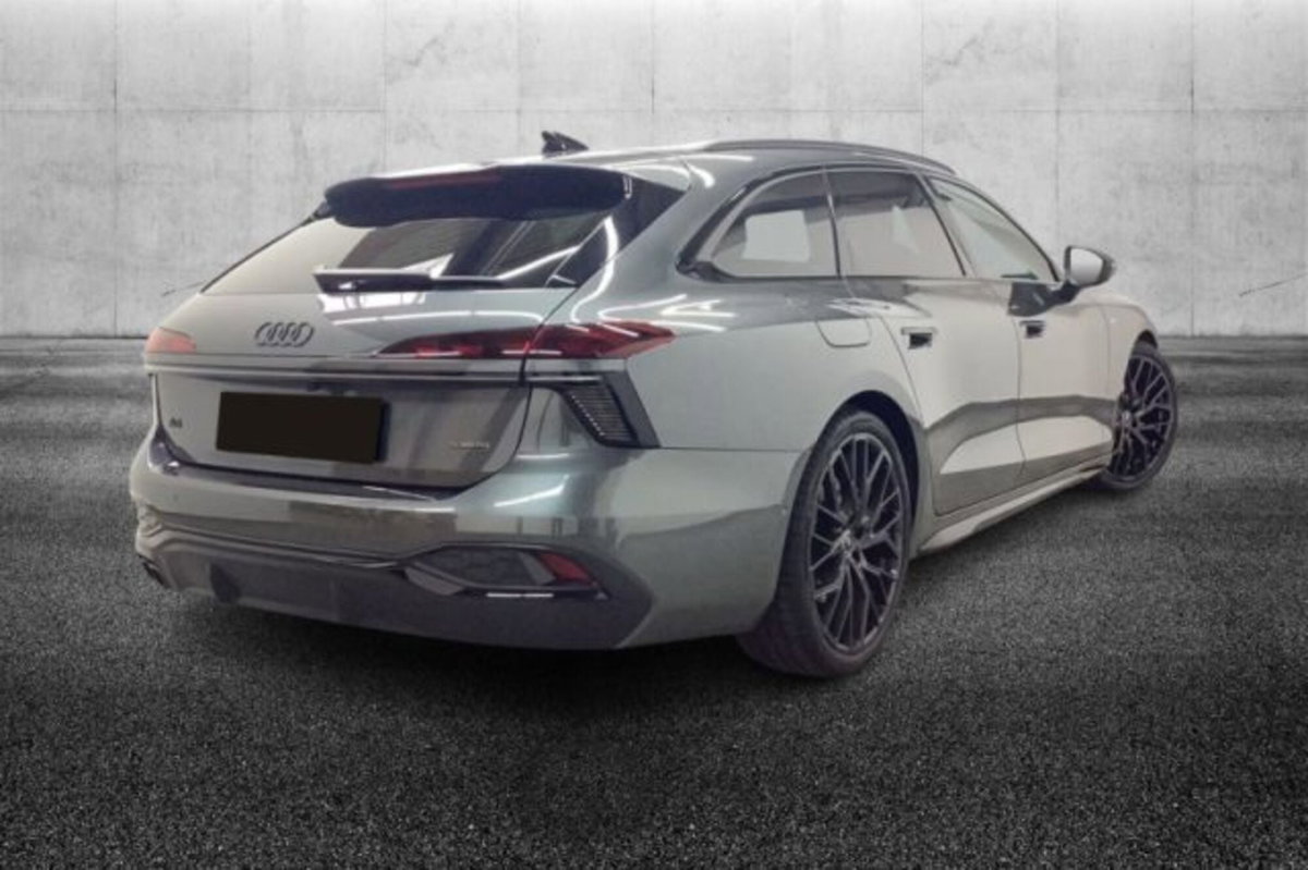 Audi A6 Avant 2.0 tdi mhev + Edition One Grigio Daytona quattro 204cv s-tronic (2)