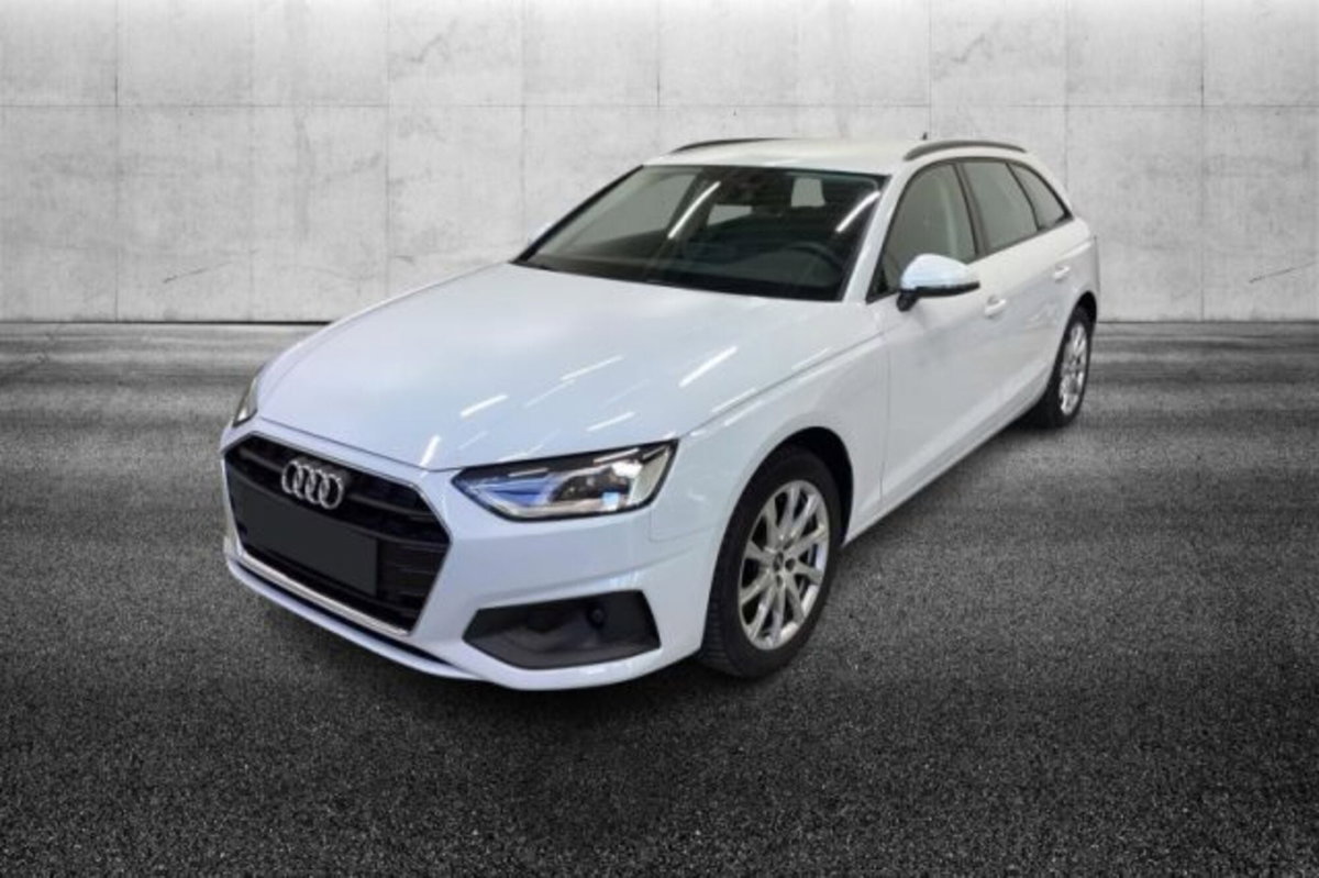 Audi A4 Avant 30 TDI/136 CV S tronic S line edition