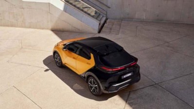 Toyota Toyota C-HR 2.0 phev Lounge fwd e-cvt (5)