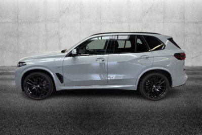 BMW X5 xDrive30d 48V Msport (2)