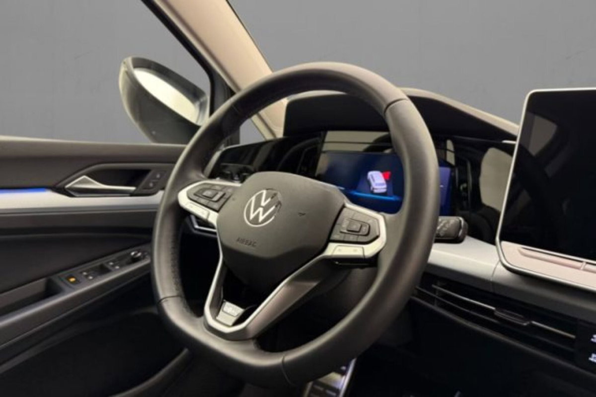 Volkswagen Golf Variant 2.0 TDI 150 CV DSG SCR 4Motion Life (6)
