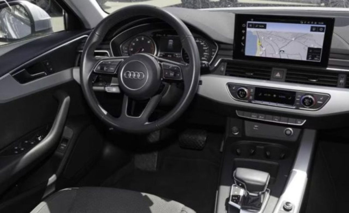 Audi A4 Avant 35 TFSI S tronic Business (8)