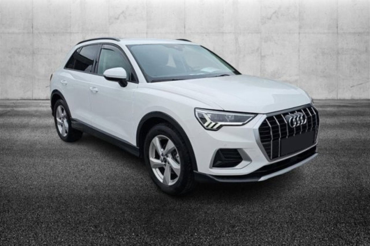 Audi Q3 35 TFSI S tronic Business Advanced