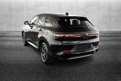 Alfa Romeo Tonale 1.3 phev Ti Q4 270cv at6 (3)