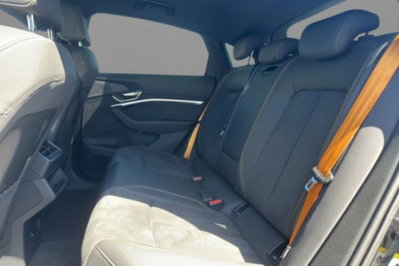Audi e-tron Sportback 55 quattro S line edition (8)