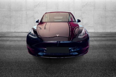 Tesla Model Y Long Range awd (5)