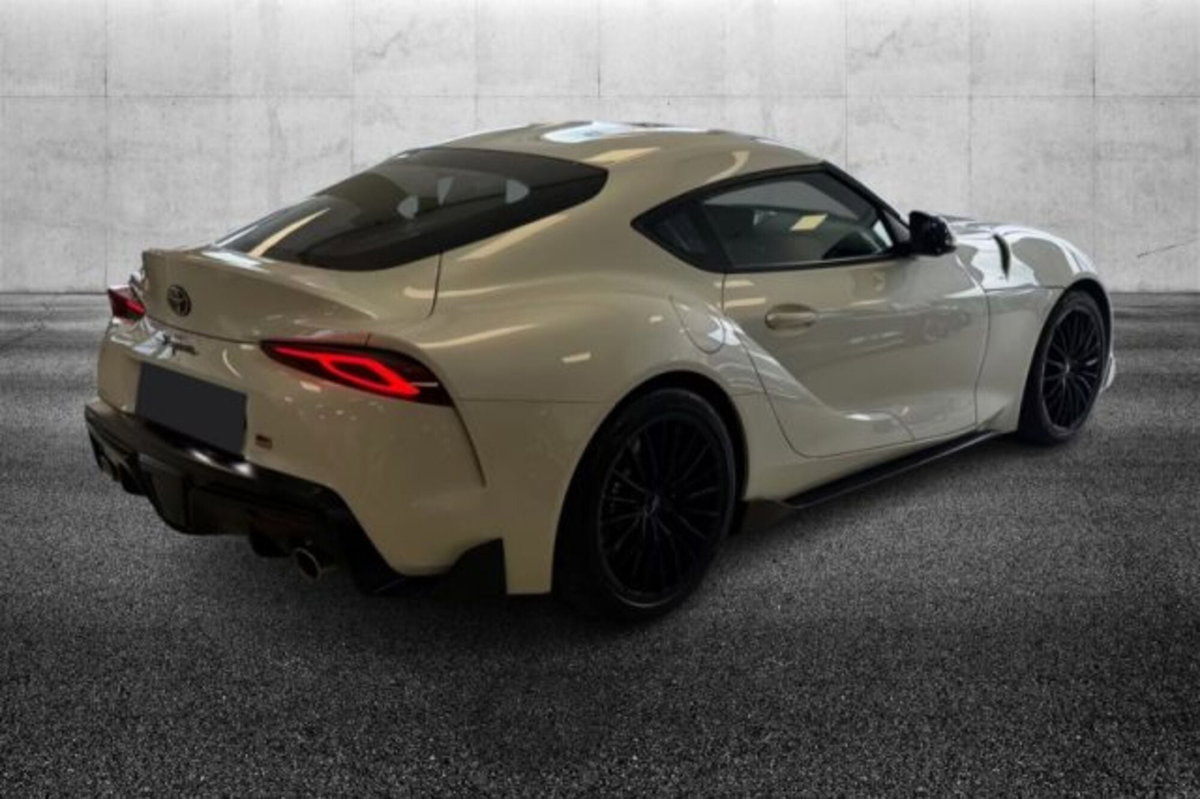 Toyota GR Supra Supra 2.0B A SZ-R (3)