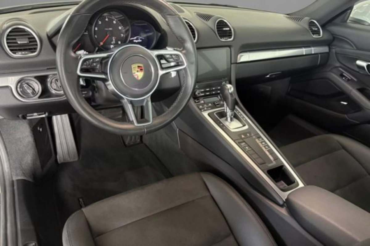 Porsche 718 Cayman  Cayman 2.0 300cv (6)