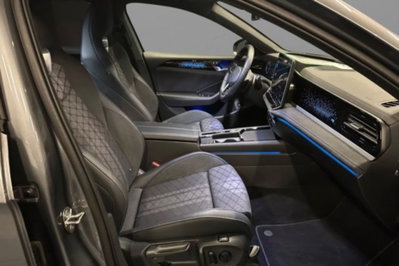 Volkswagen Passat 2.0 tdi scr R-Line 150cv dsg (7)