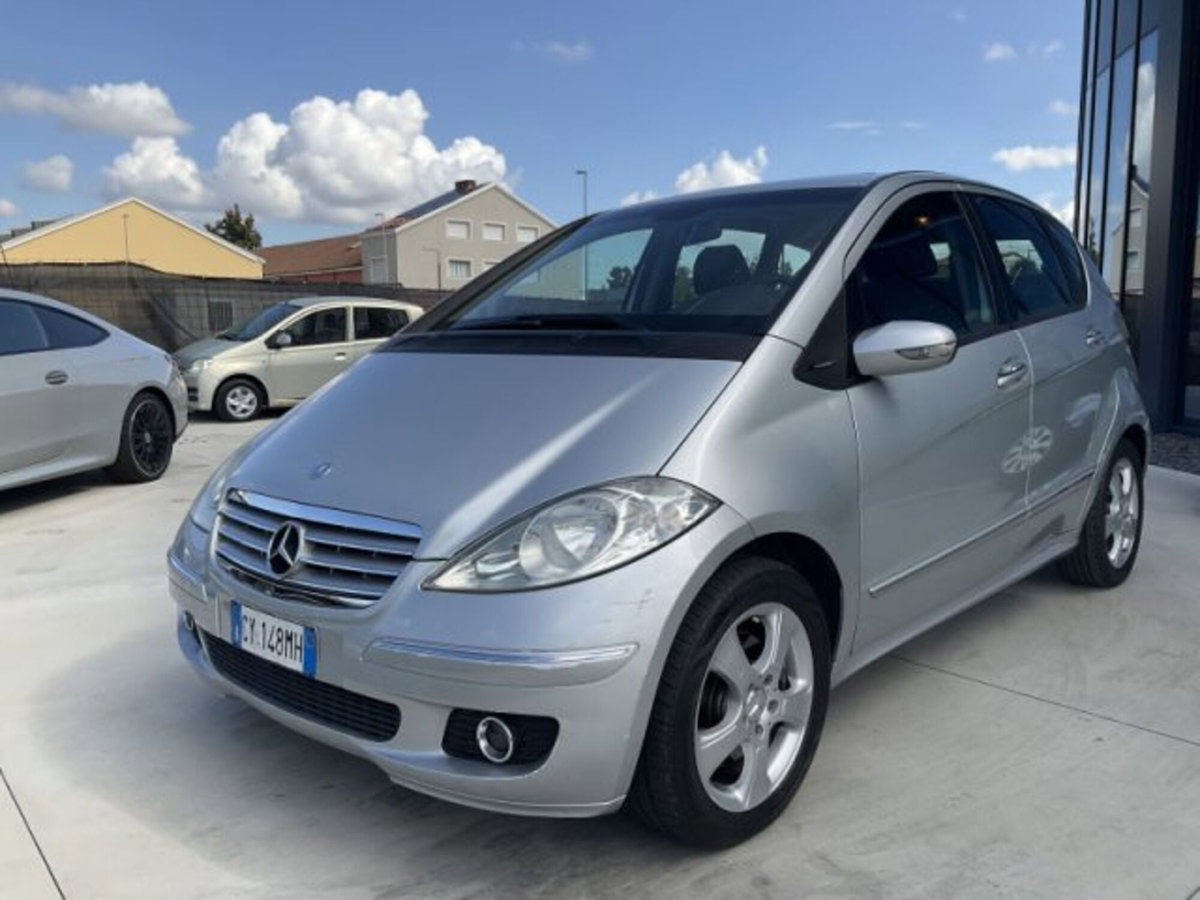 Mercedes-Benz Classe A 200 CDI Elegance (3)