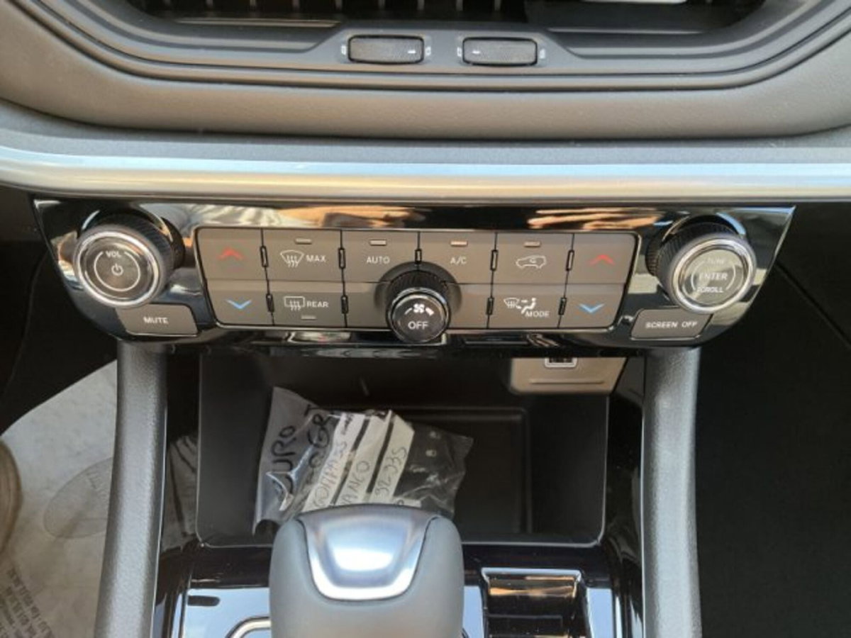 Jeep Compass 1.5 turbo t4 mhev Altitude 2wd 130cv dct (7)