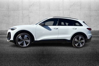 Audi Q5 40 2.0 tdi mhev 12V S line quattro s-tronic (3)