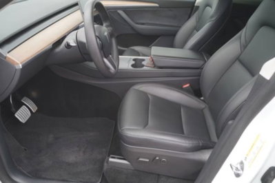 Tesla Model Y Performance awd (6)