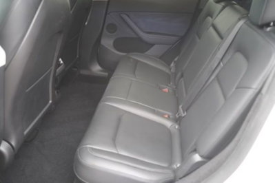 Tesla Model Y Performance awd (7)