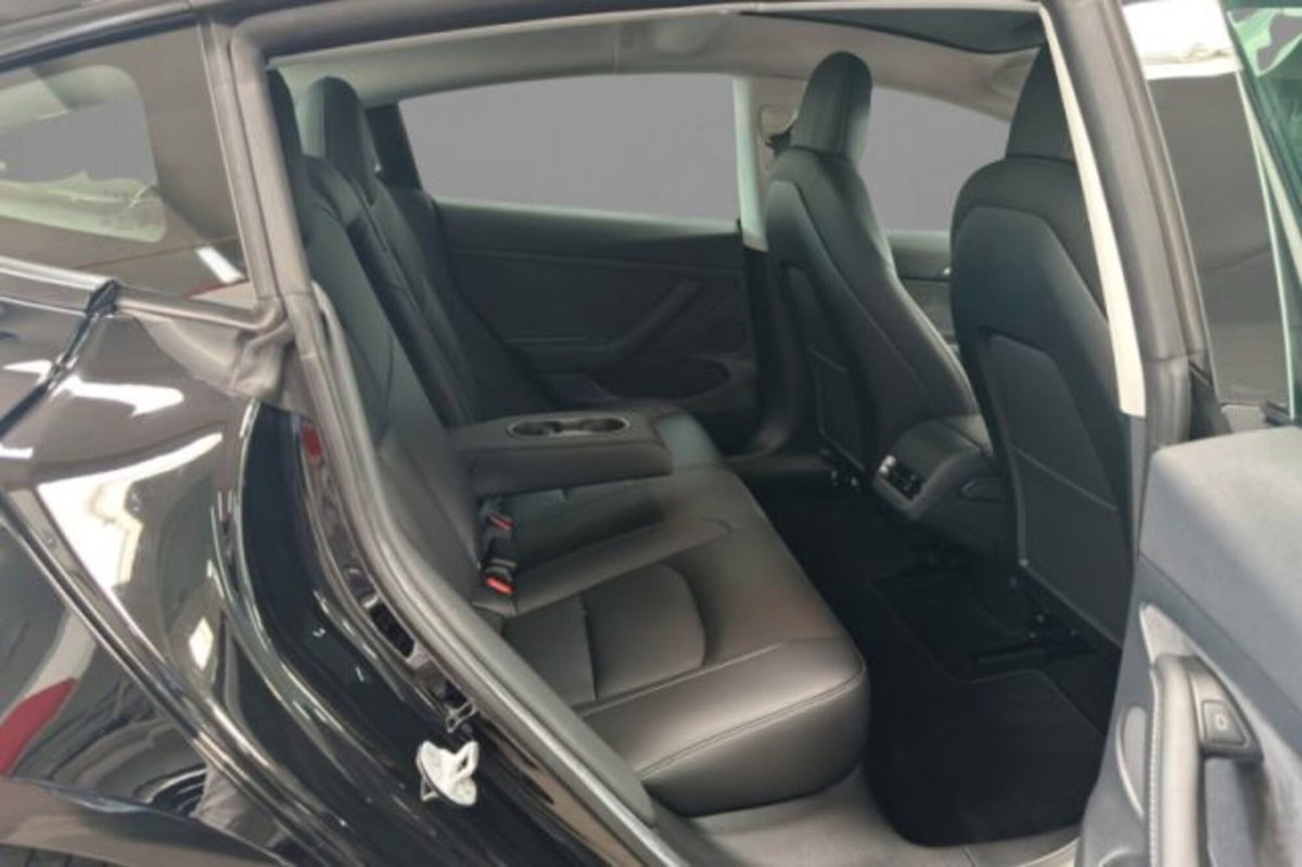 Tesla Model 3 Model 3 Long Range RWD (8)