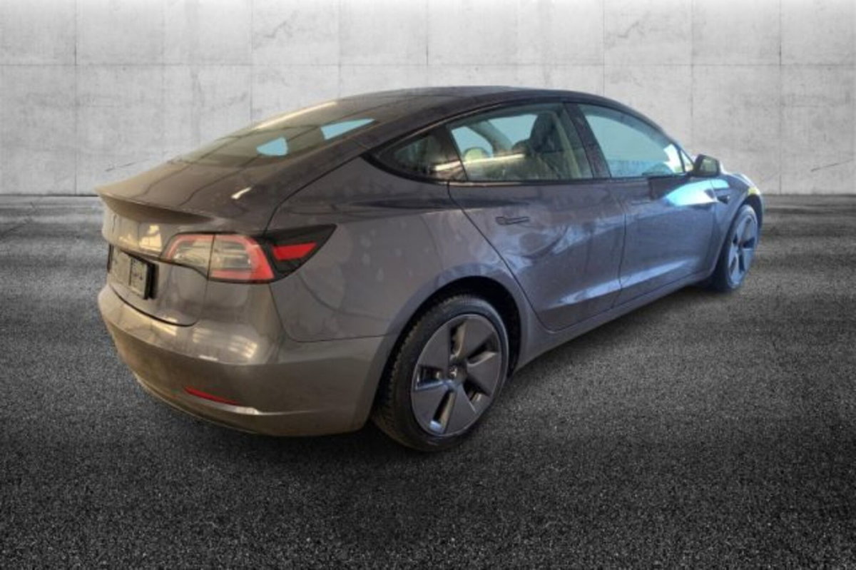 Tesla Model 3 Model 3 Long Range RWD (4)