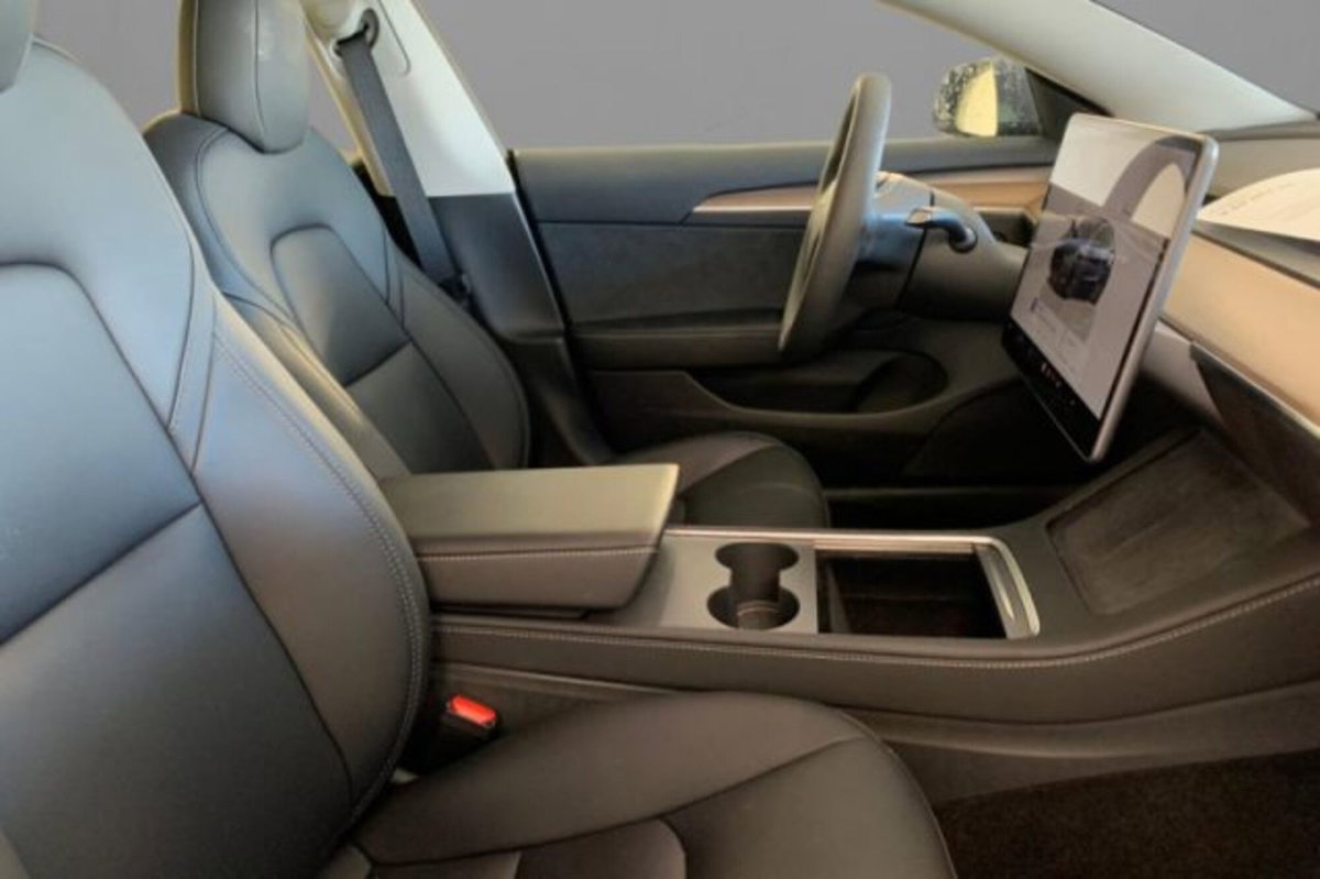 Tesla Model 3 Model 3 Long Range RWD (5)