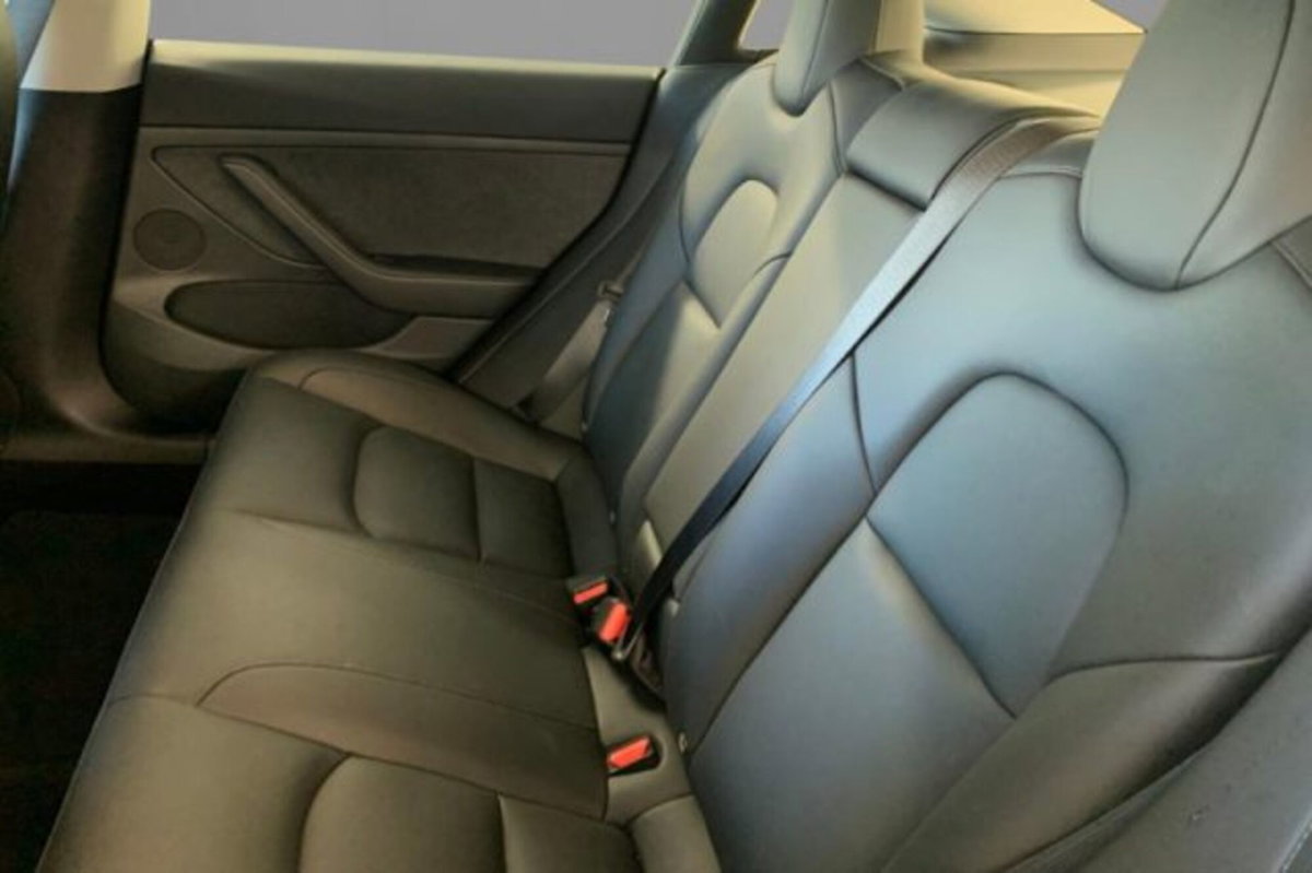 Tesla Model 3 Model 3 Long Range RWD (8)
