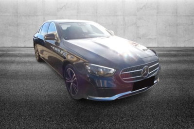 Mercedes-Benz Classe E 220 d Auto Business Sport (2)