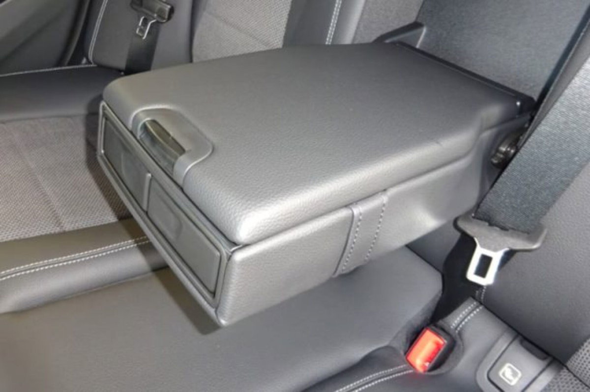 Mercedes-Benz Classe E 220 d Auto Business Sport (8)