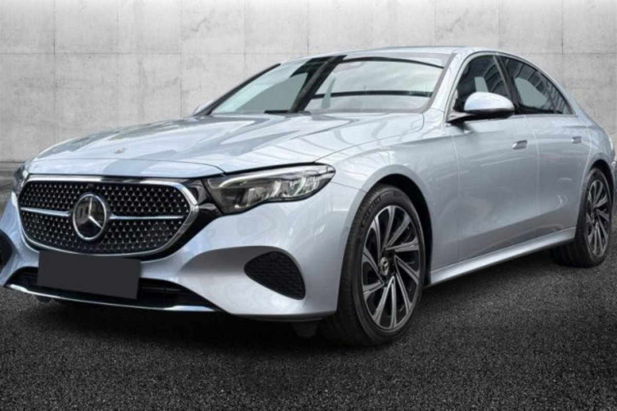 Mercedes-Benz Classe E 200 Auto Mild hybrid Premium (2)