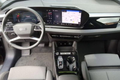 Audi Q6 Sportback Business Advanced 292cv (4)