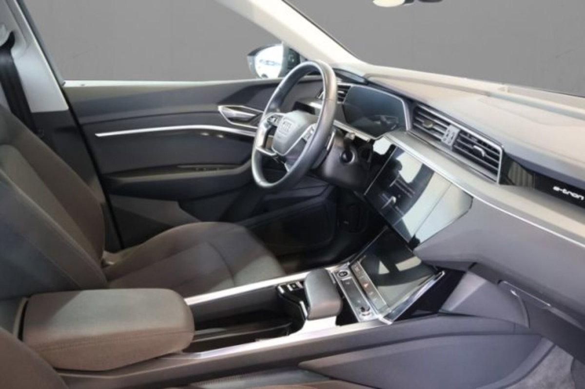 Audi e-tron Sportback 50 quattro (7)