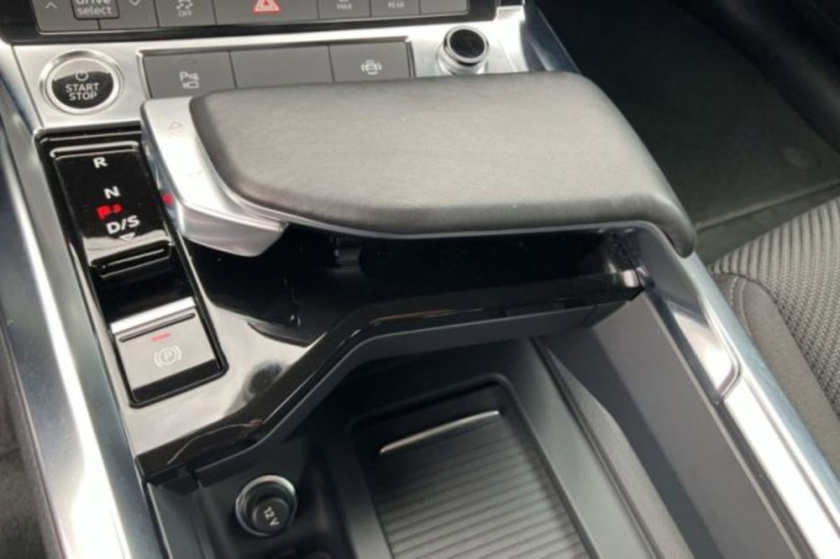 Audi e-tron Sportback 50 quattro (8)