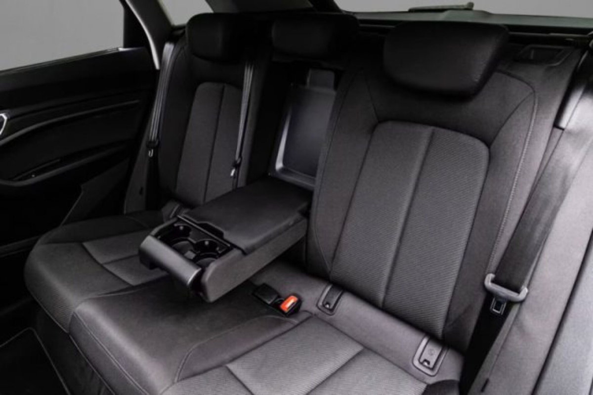 Audi e-tron Sportback 50 quattro S line edition (8)