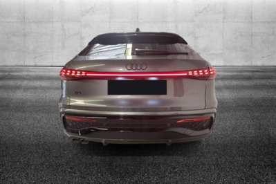 Audi Q5 Sportback 2.0 tdi mhev+ S line quattro 204cv s-tronic (5)