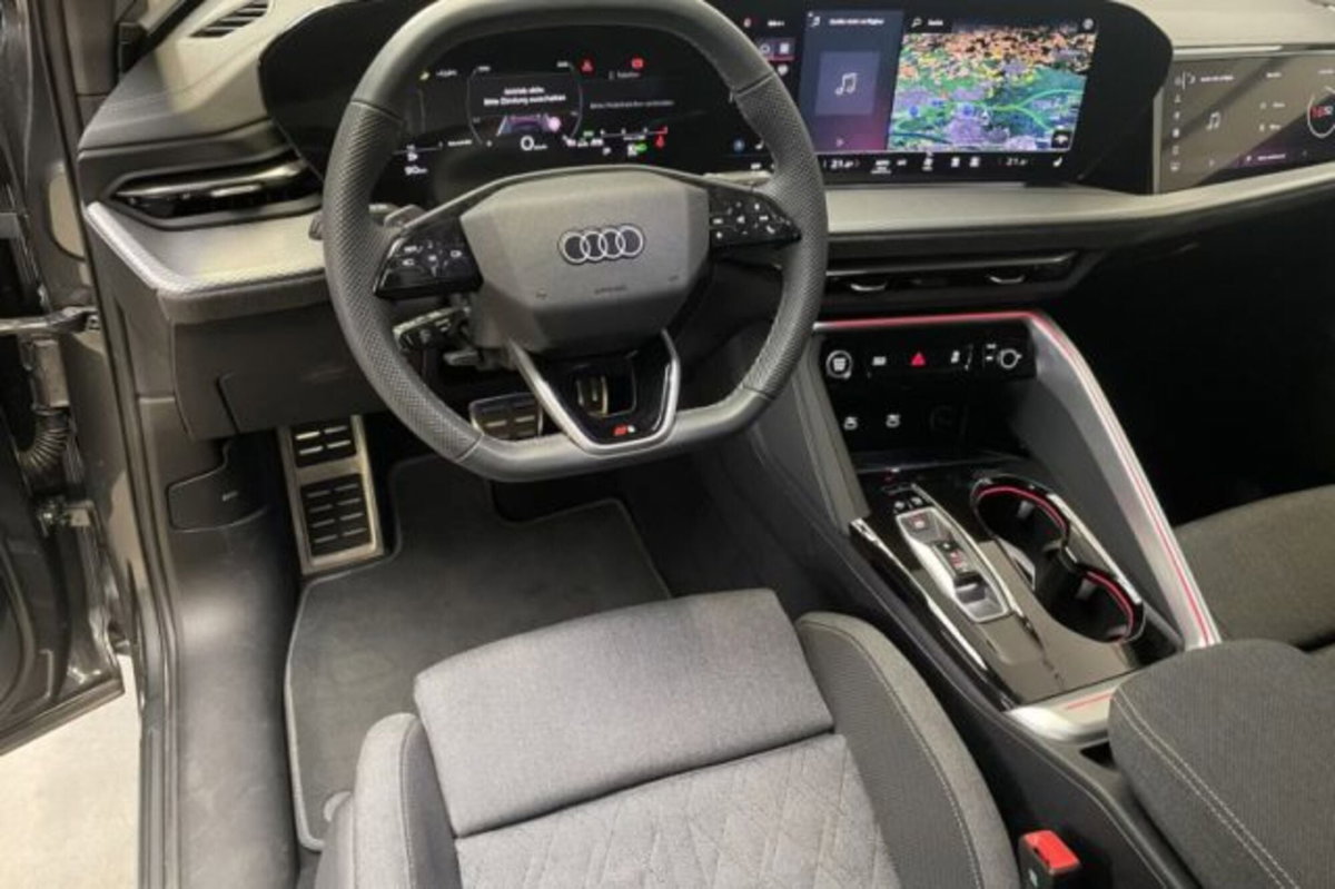 Audi Q5 Sportback 2.0 tdi mhev+ S line quattro 204cv s-tronic (6)