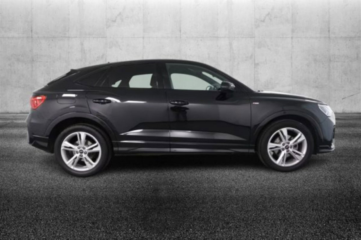 Audi Q3 Sportback 35 TDI quattro S tronic S line edition (5)