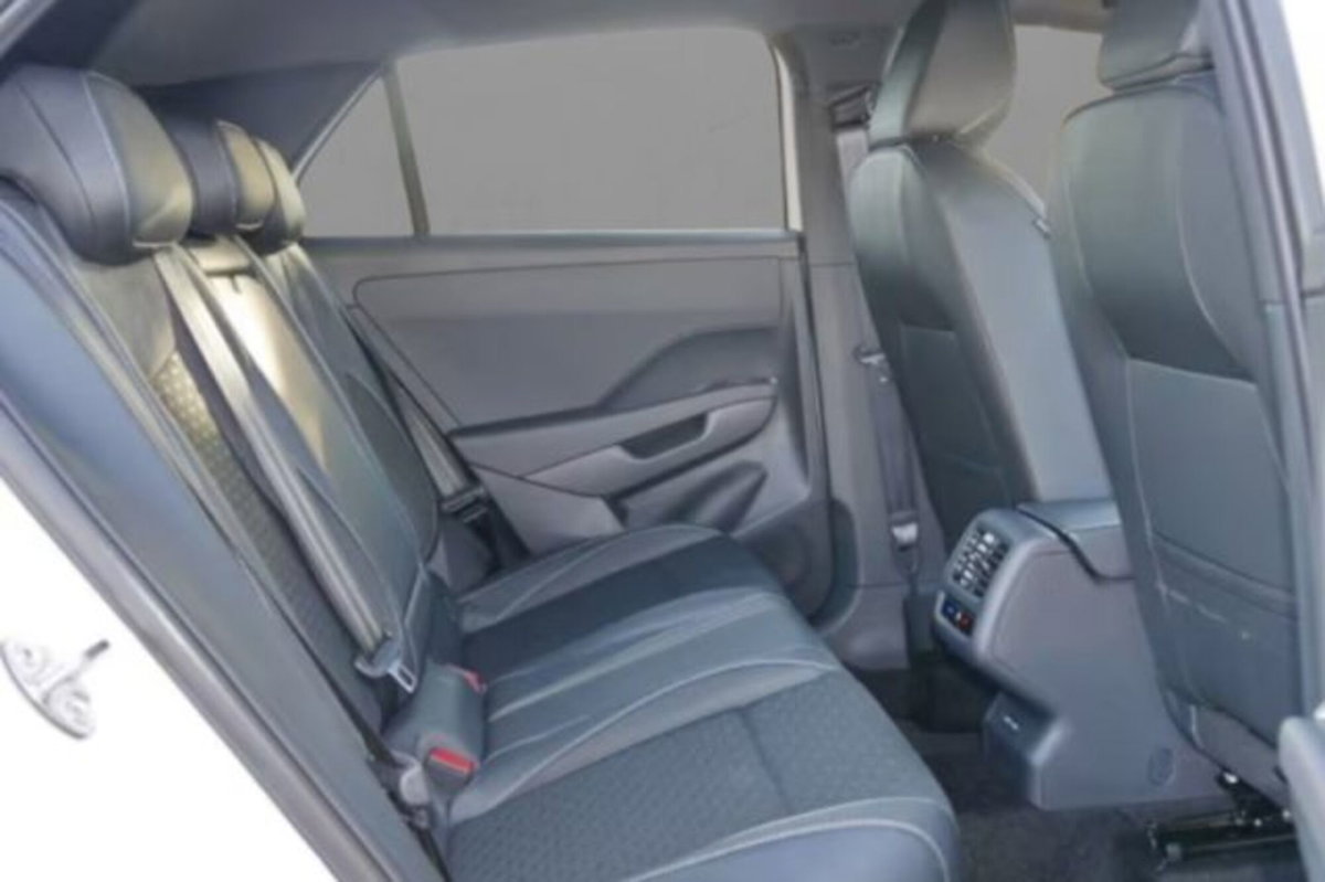 Volkswagen T-Roc 1.5 etsi R-Line 150cv dsg (5)