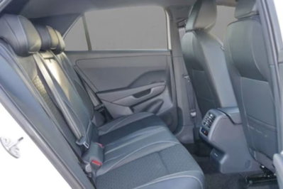 Volkswagen T-Roc 1.5 etsi R-Line 150cv dsg (5)